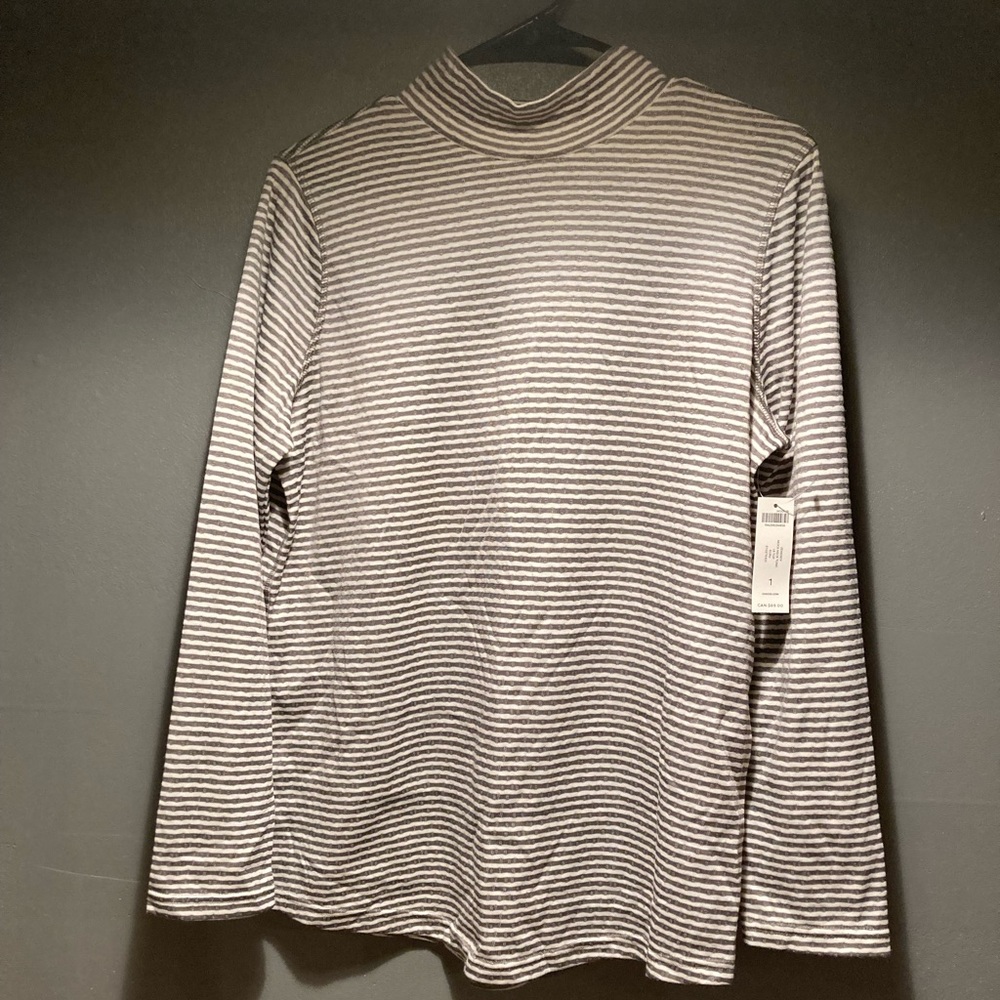 NWT size 1 Chicos low turtleneck gray and white striped shirt